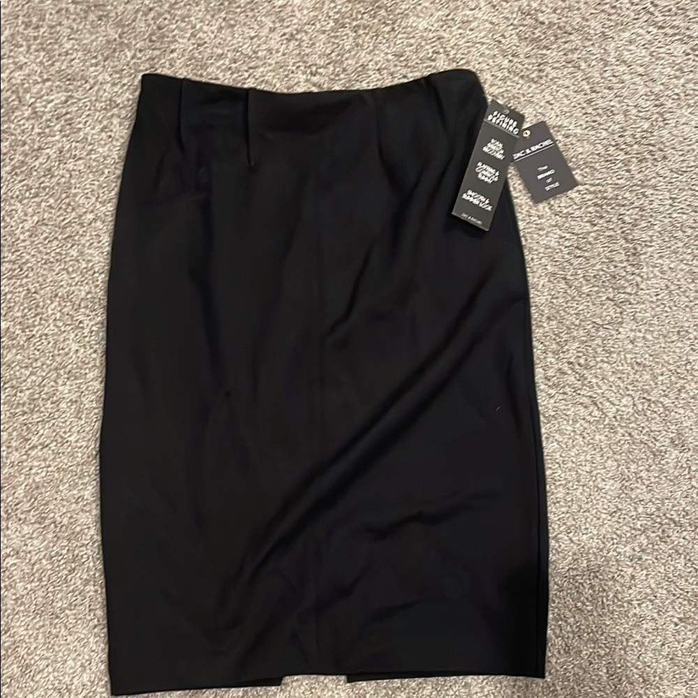Black Knee-Length Pencil Skirt